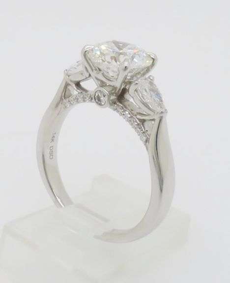 2.66CTW IGI Certified Diamond Engagement Ring