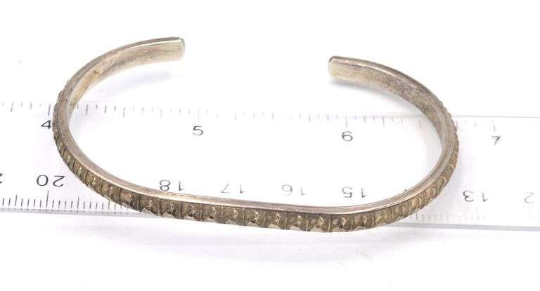 Group lot of Vintage 925 sterling silver 4 bangles