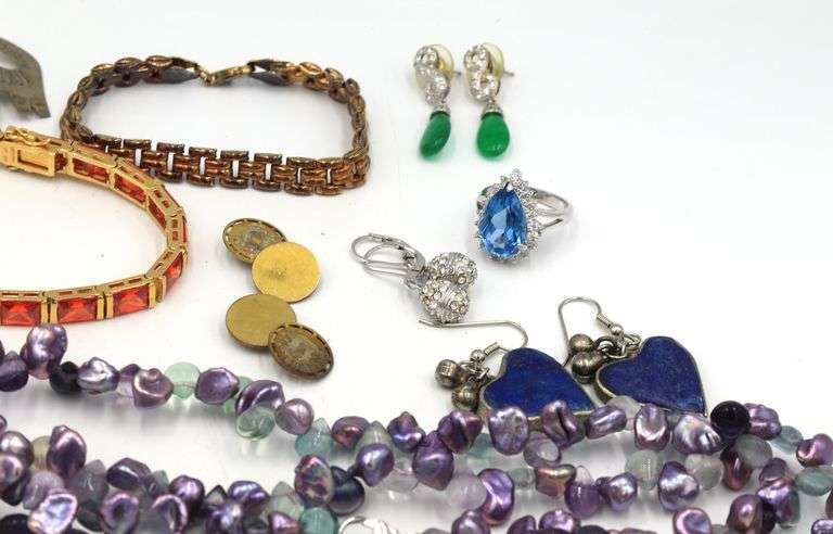 Group lot of vintage 925 sterling silver jewelry