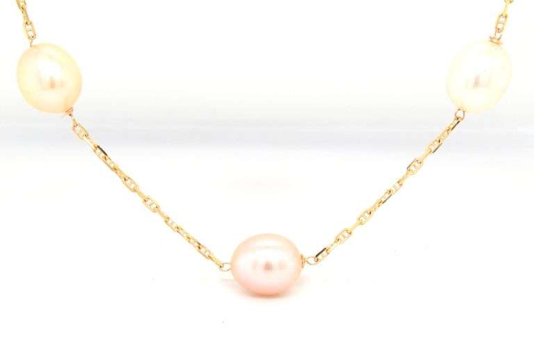 14kt Yellow gold 7.5-8mm Pearl station necklace