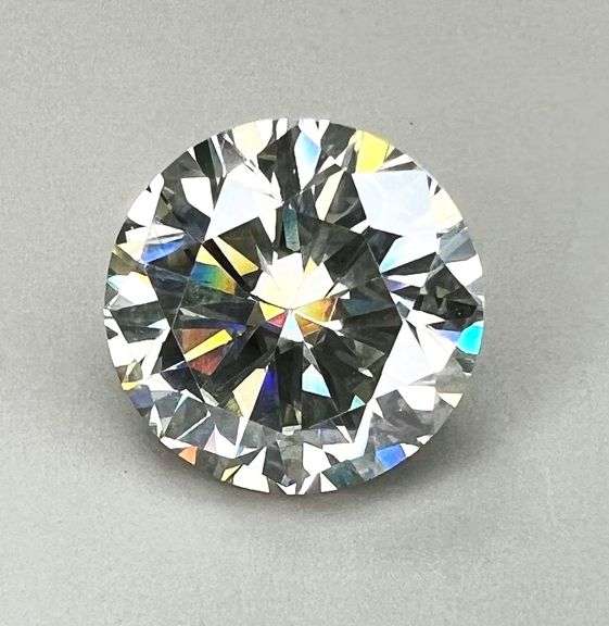 Huge 10.05 Ct Sparkling VVs1 I-J Simulated Diamond Solitaire