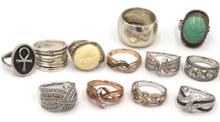 Group lot of 14 Vintage 925 sterling silver rings