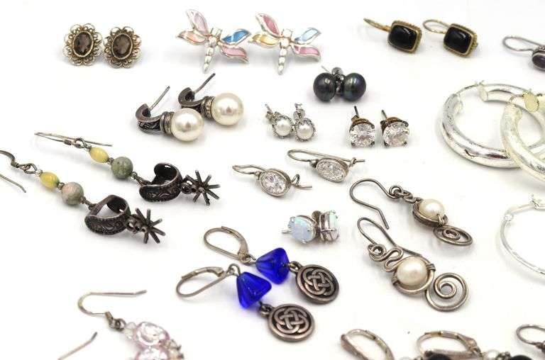 Group lot of Vintage 925 sterling silver earrings