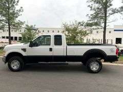 2010 Ford Super Duty F-250 SRW 4WD SuperCab 142" Lariat
