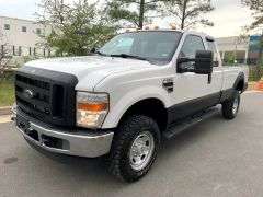 2010 Ford Super Duty F-250 SRW 4WD SuperCab 142" Lariat