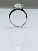 Dazzling 3.5 Ct VVs1 White E-F Lab Simulated Diamond Ring