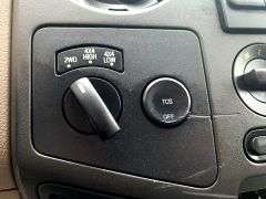 2010 Ford Super Duty F-250 SRW 4WD SuperCab 142" Lariat