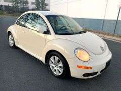 2009 Volkswagen New Beetle Coupe 2dr Auto S
