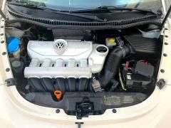 2009 Volkswagen New Beetle Coupe 2dr Auto S