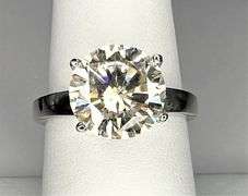 Dazzling 3.5 Ct VVs1 White E-F Lab Simulated Diamond Ring