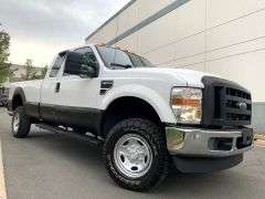 2010 Ford Super Duty F-250 SRW 4WD SuperCab 142" Lariat