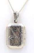 Vintage 925 sterling silver locket pendant on Italian chain necklace
