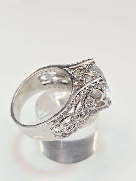 Huge Rare 6.25 Ct VVs1 Sparkling White E-F Fire Moissanite Ring