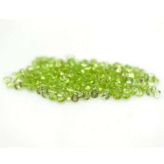 233 gemstones! 11.95ct untreated apple green Peridot set