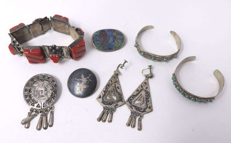 Vintage Group Lot of Jewelry