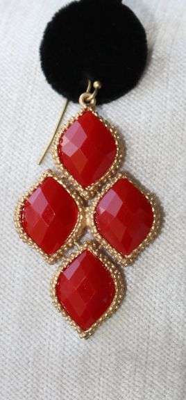 Sexy Burgundy Color Fashion Earrings