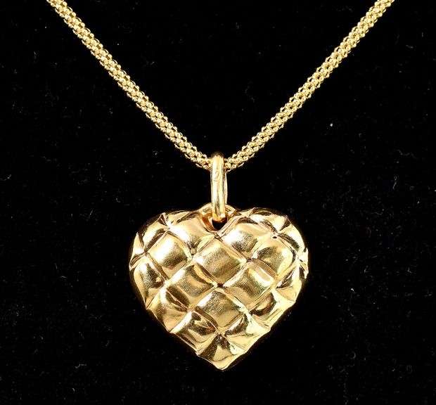 Stunning 14K Yellow Gold Heart Pendant Necklace