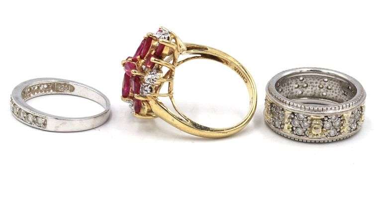 Lot of 3 Vintage 925 sterling silver rings