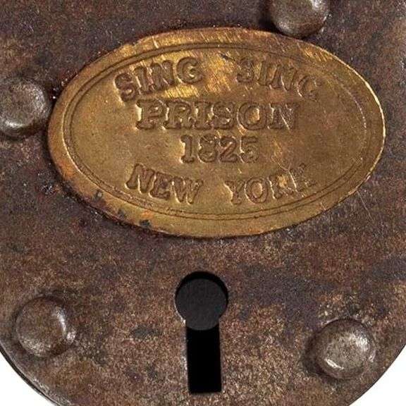 Old Sing Sing Prison Padlock Heavy Duty Cast Iron Lock and Keys