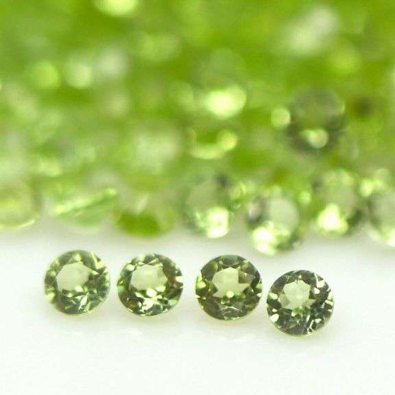 233 gemstones! 11.95ct untreated apple green Peridot set