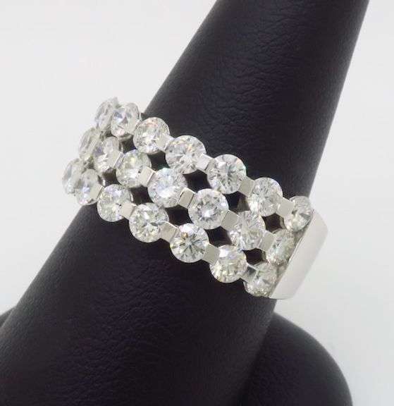 3.51CTW Three Row Diamond Band