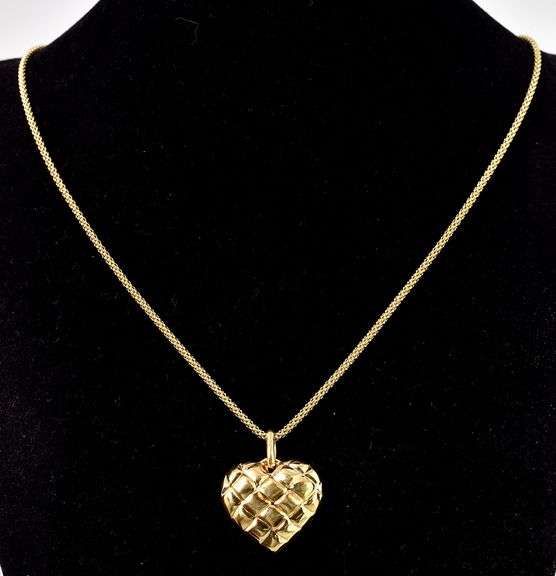 Stunning 14K Yellow Gold Heart Pendant Necklace