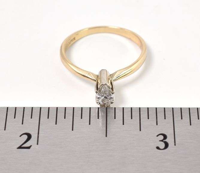 Amazing 14K Yellow Gold Solitaire Diamond Ring