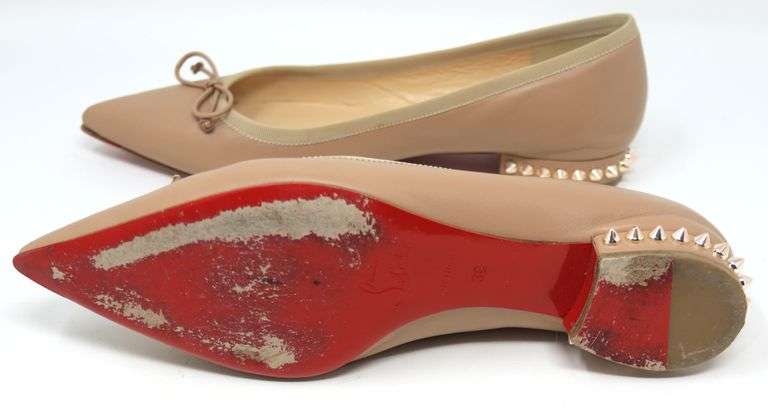 Christian louboutin hall flat nappa version nude