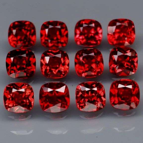 WOW! 5.03ct untreated CUSHION CUT GARNETS!!