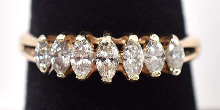 Amazing 14K Yellow Gold Diamond Ring
