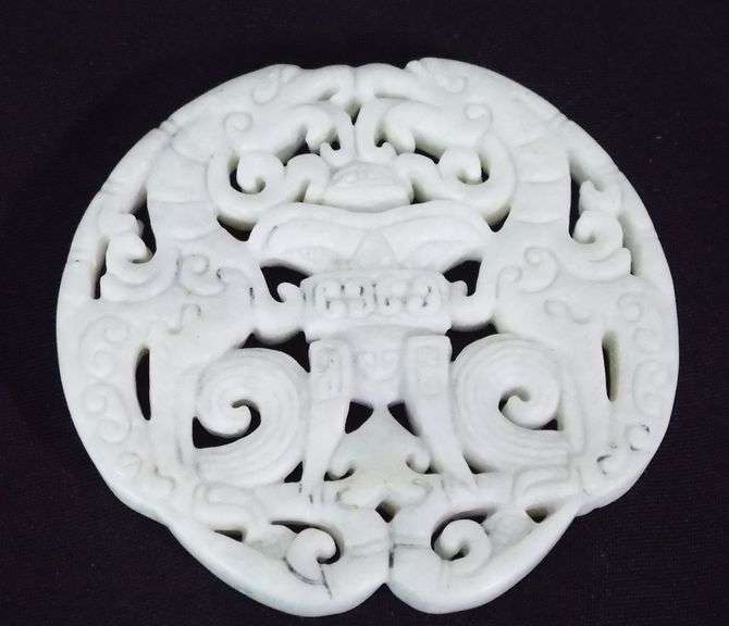 Vintage Jade DOUBLE DRAGON Amulet/Pendant Good Luck