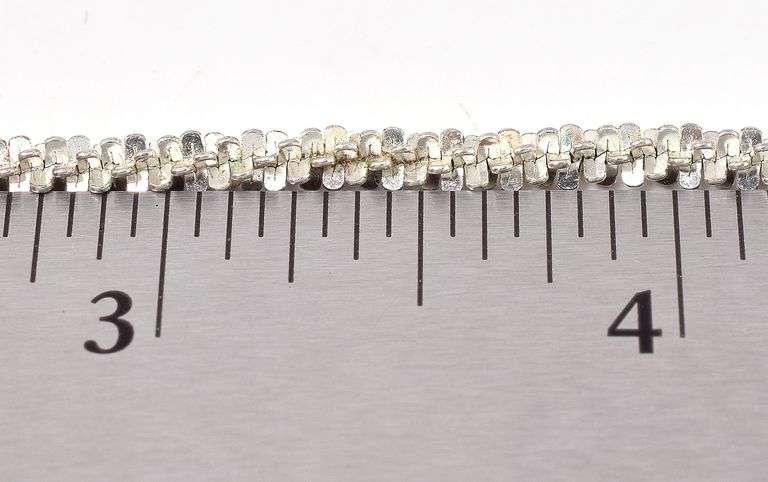 Chain Link Bracelet in Sterling Silver