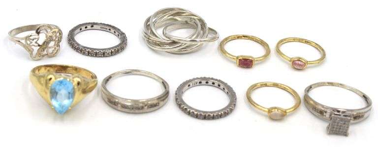 Group lot of 10 vintage 925 sterling silver rings