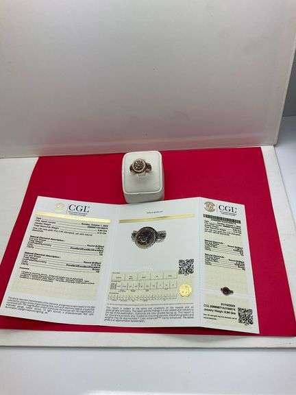 LADIES 14K ROSE GOLD DIAMOND RING. 3.15 CARATS