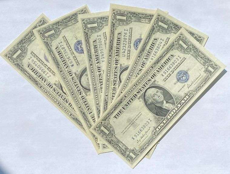 6 Uncirculated $1 1935 F Silver Certificates.