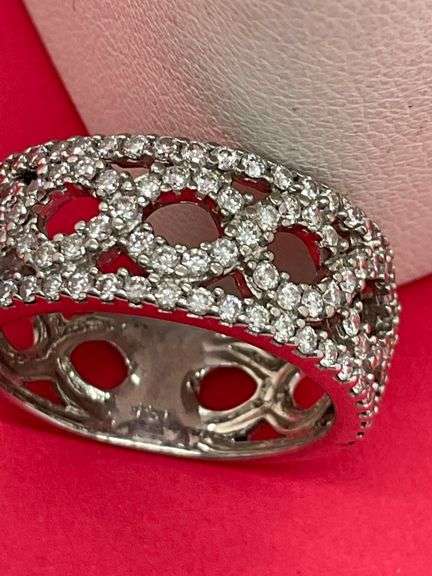 CERTIFIED BRAND NEW LADIES 14K WHITE GOLD DIAMOND BAND. 1.50 CARATS
