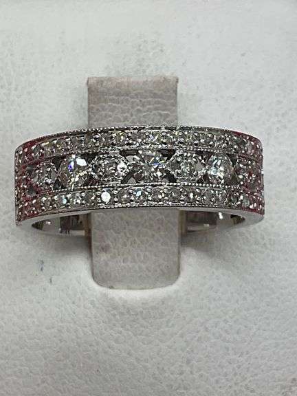 CERTIFIED BRAND NEW 14K WHITE GOLD DIAMOND BAND