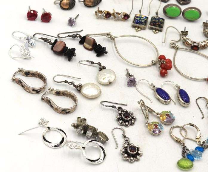 Group lot of Vintage 925 sterling silver earrings