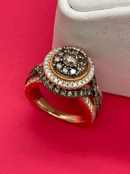 LADIES 14K ROSE GOLD DIAMOND RING. 3.15 CARATS
