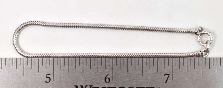 Chain Link Bracelet in Sterling Silver