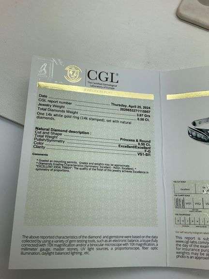 CERTIFIED BRAND NEW 14K WHITE GOLD DIAMOND RING