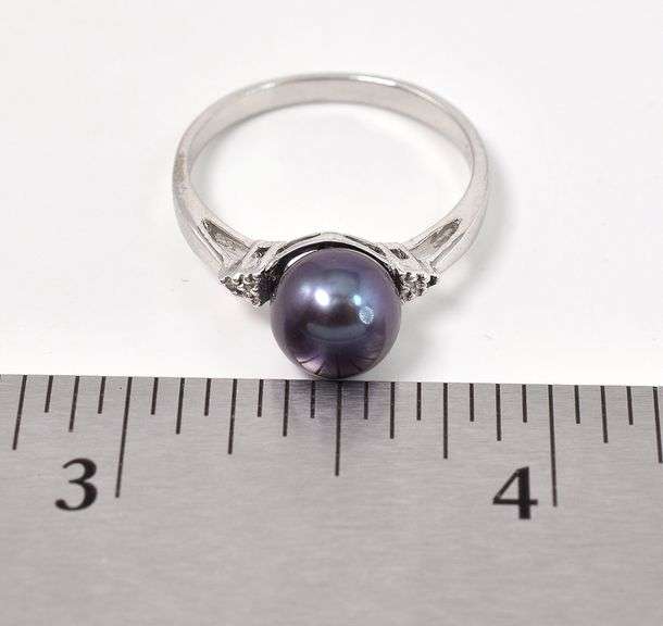 Pearl and Diamond Ring in Sterling Silver