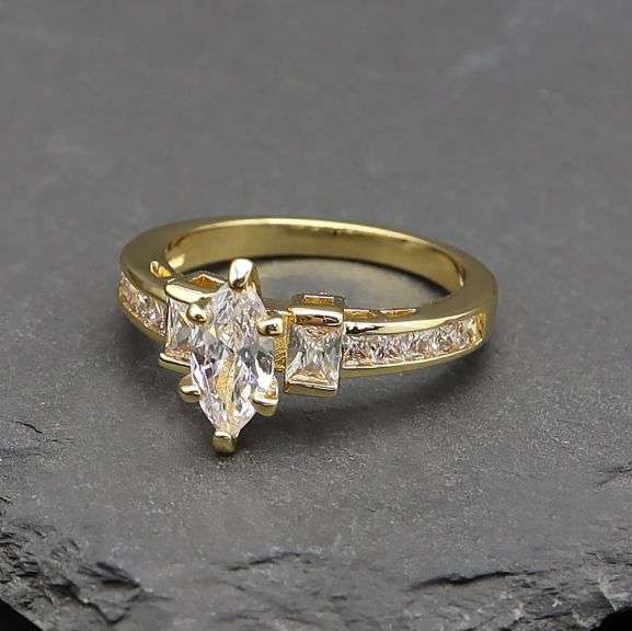 Ladies Sparklin14 Kt Tri-Layered Yellow Gold Plated Rare Marquis Cut Lab Simulated Diamond Ring