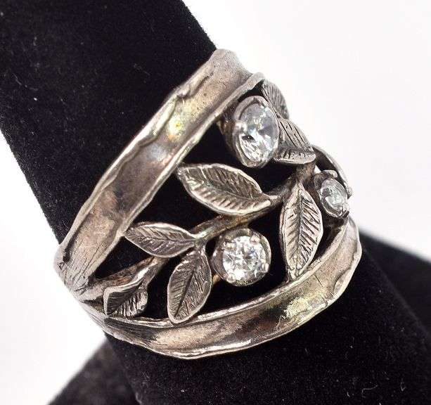 CZ Leaf Wide Band Ring in Sterling Silver