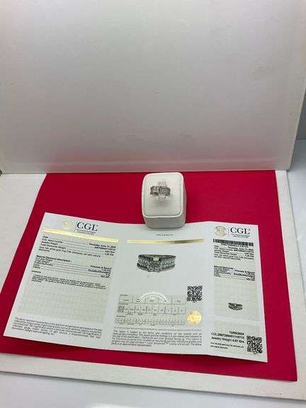 CERTIFIED 14K WHITE GOLD DIAMOND RING. 1.25 CARAT