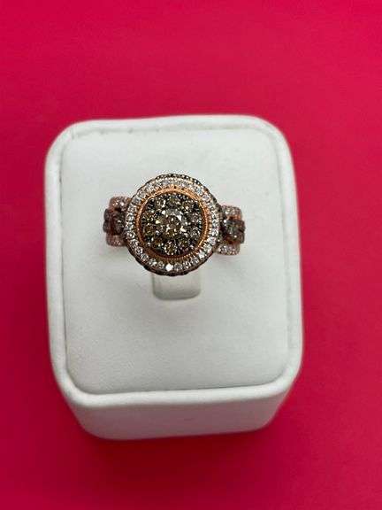 LADIES 14K ROSE GOLD DIAMOND RING. 3.15 CARATS