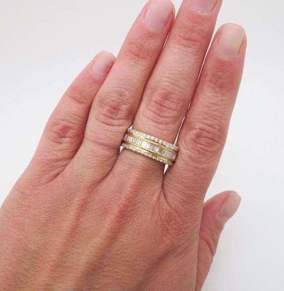 18k Yellow Gold 2.75CTW Diamond Eternity Band