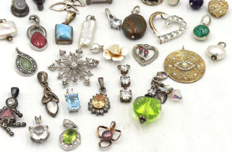 Group lot of Vintage 925 sterling silver pendants