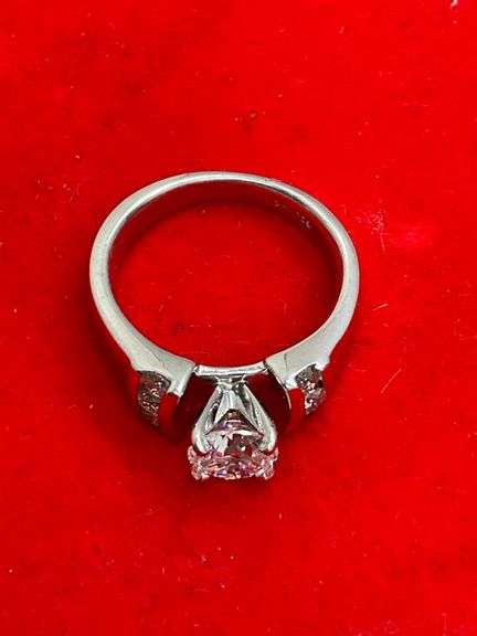 CERTIFIED 14K WHITE GOLD DIAMOND ENGAGEMENT RING. 1.10 CARAT