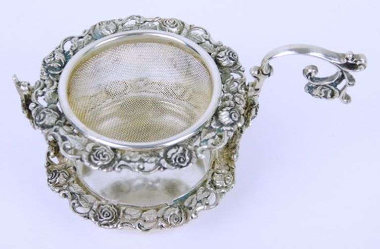 Ornate Antique 835 Silver Tea Strainer